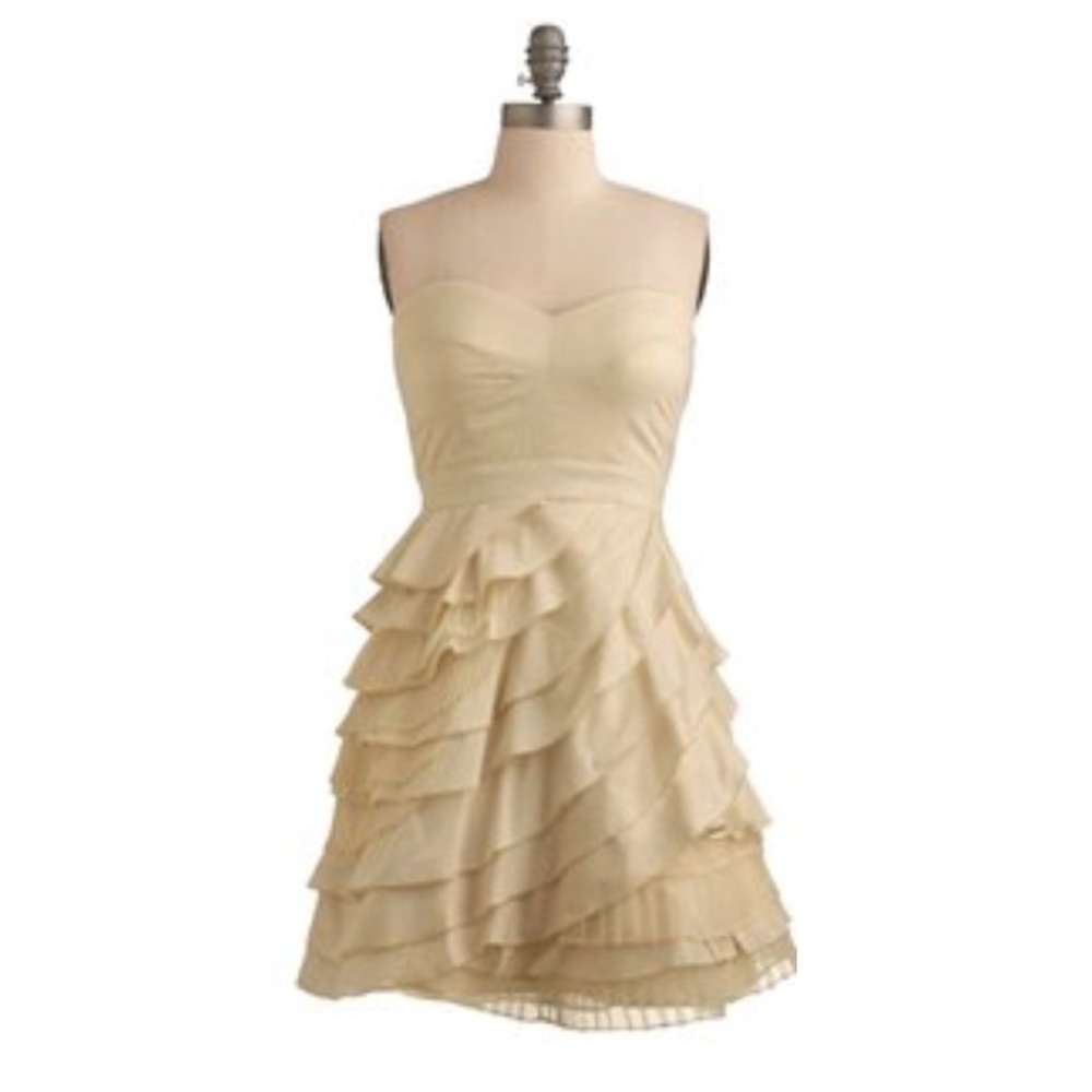 Modcloth Minuet Ivory Baklava Layered Dress - Picture 2 of 8